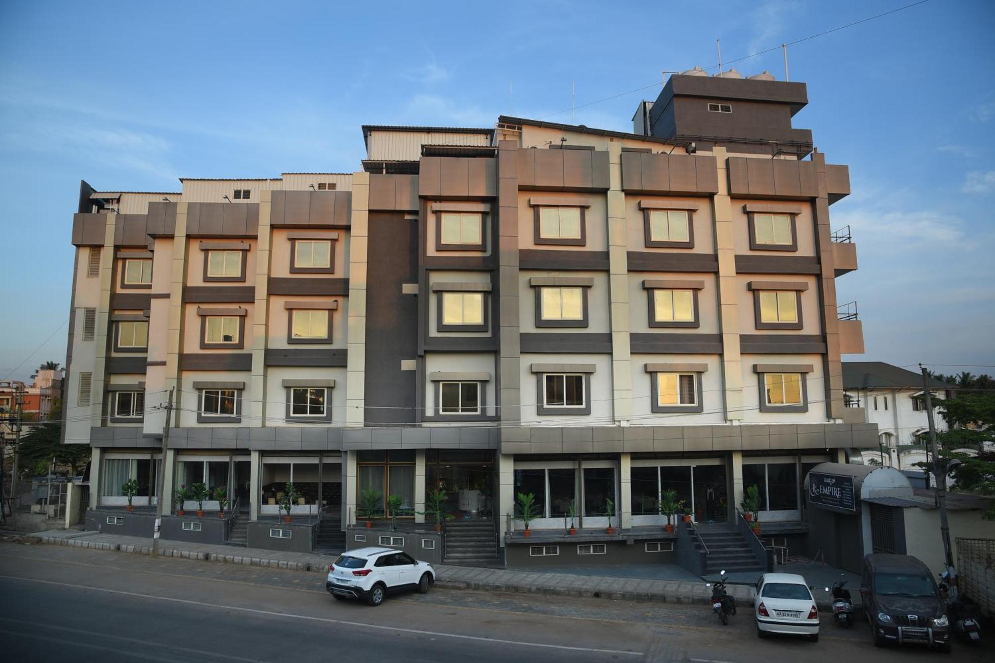 Hotel R Empire Revtree Davangere Exterior foto