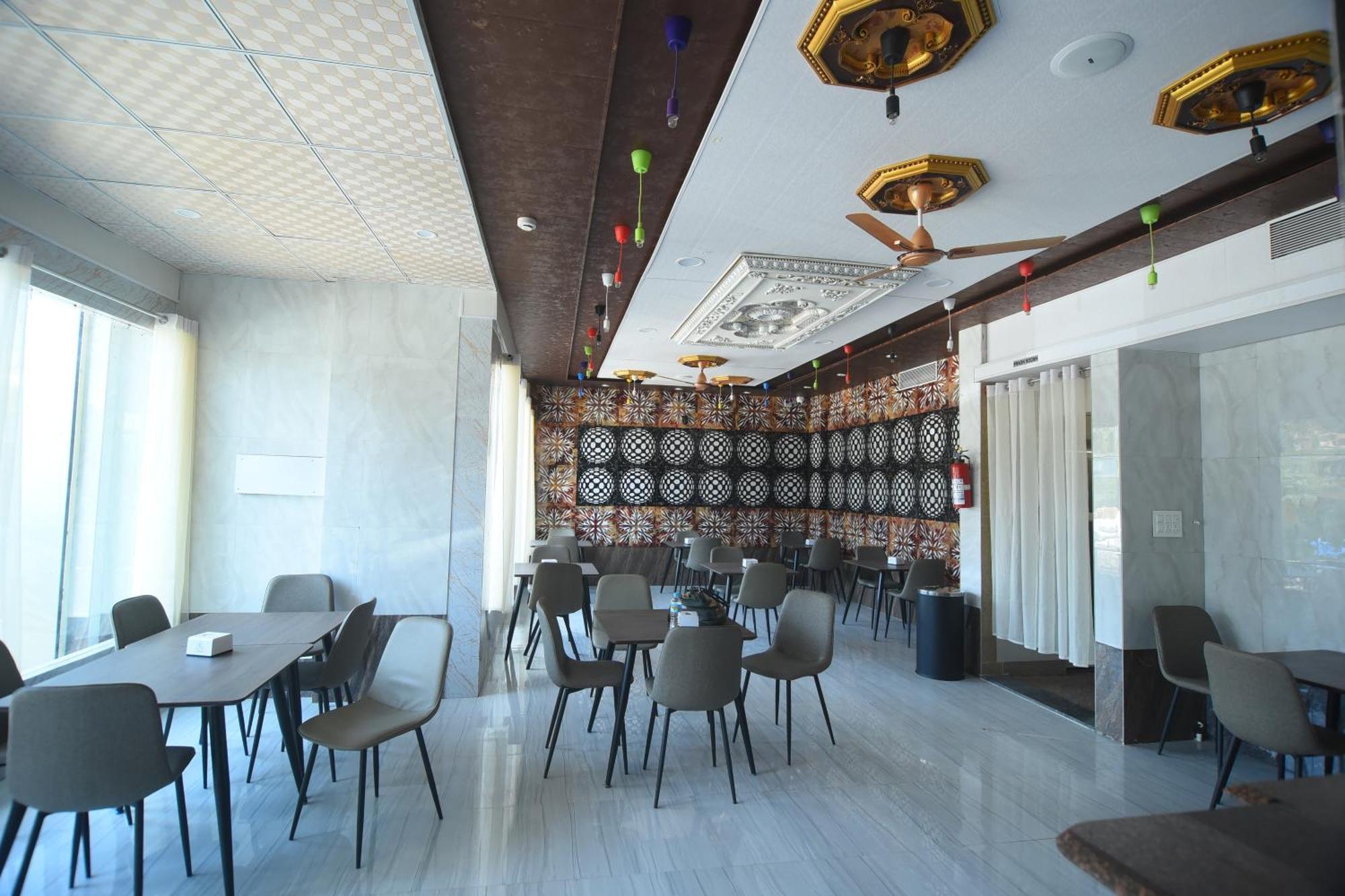 Hotel R Empire Revtree Davangere Exterior foto